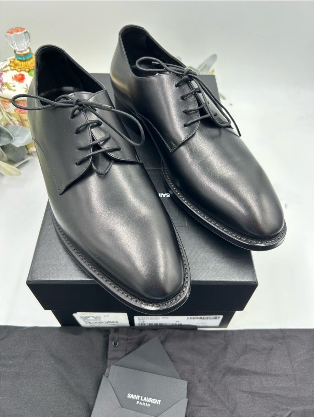 Men’s Saint Laurent ADRIEN Derby shoes in black glazed leather size 44 Italy - Picture 1 of 14